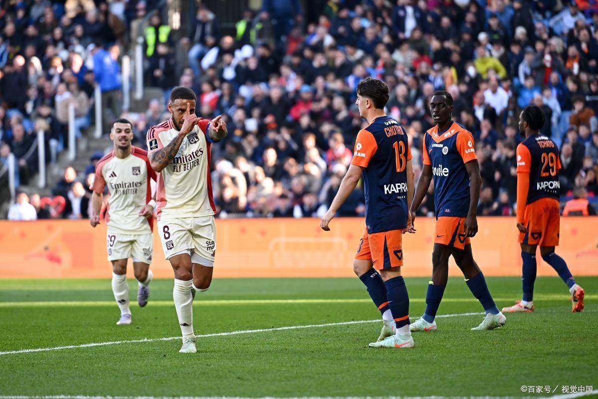 关于阿尔迪拉赫首开纪录，马赛主场大胜巴黎圣日耳曼的信息