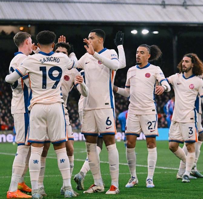 包含曼联客场逼平曼城，马夏尔绝杀梦幻一幕，红魔震惊全场的词条