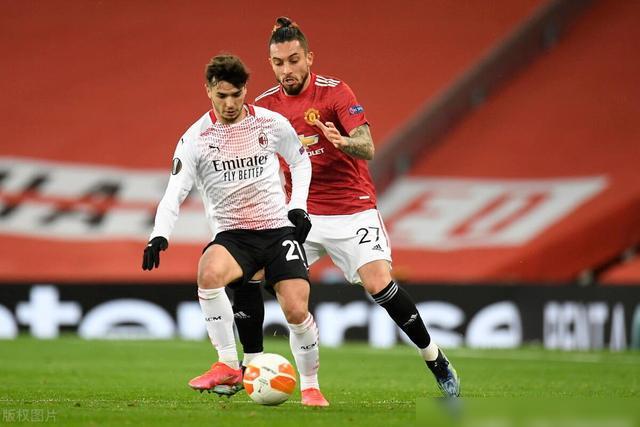 包含美国队边路防守不力,成为攻入大门的弱点的词条 包含美国队边路防守不力,成为攻入大门的弱点的词条