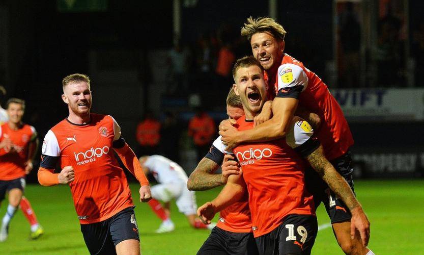 包含谢菲联客场击败伯恩茅斯,取得胜利的词条 包含谢菲联客场击败伯恩茅斯,取得胜利的词条