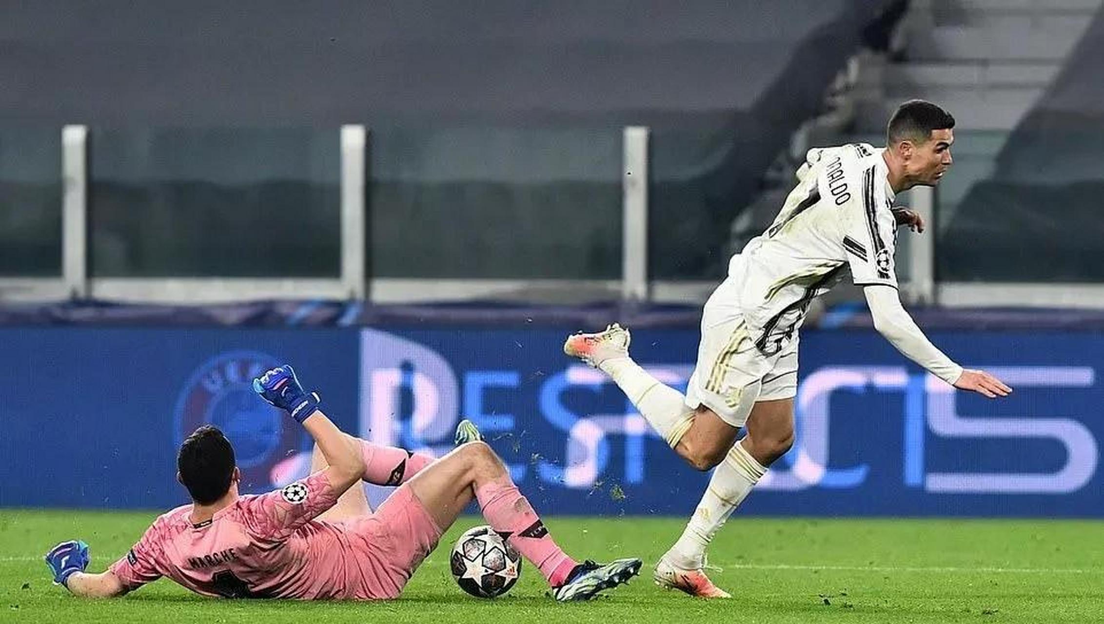 关于尤文图斯惨败晋级,欧冠梦望嘘的信息 关于尤文图斯惨败晋级,欧冠梦望嘘的信息