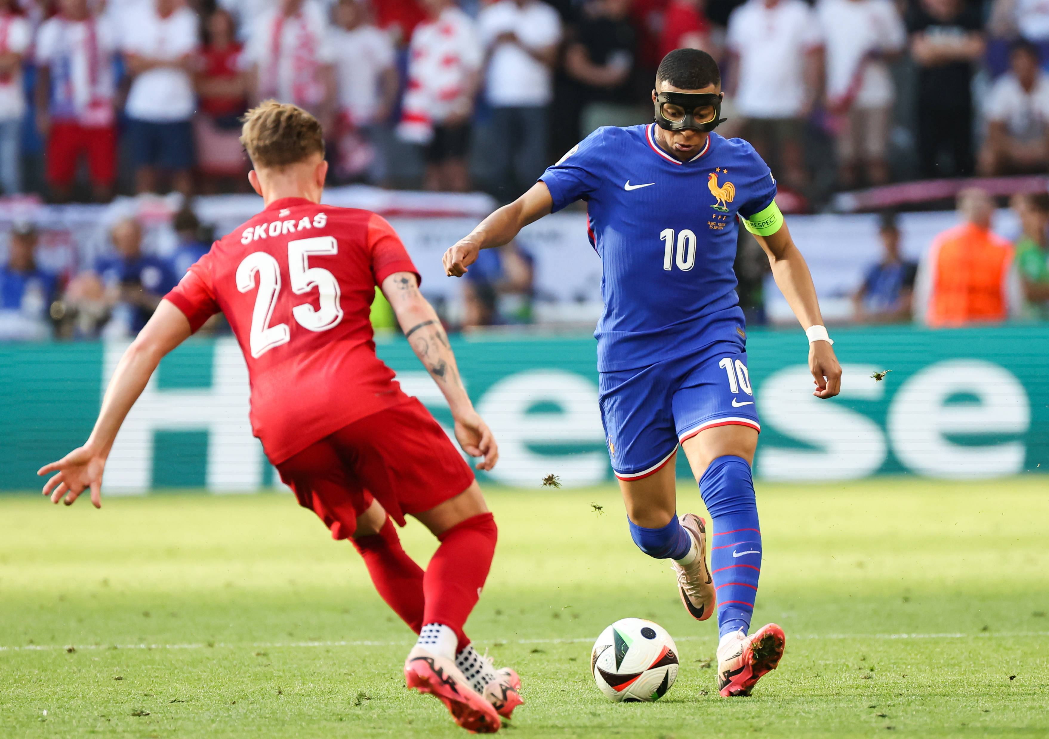 关于欧洲杯资格赛大战在即,球迷热情不减的信息 关于欧洲杯资格赛大战在即,球迷热情不减的信息