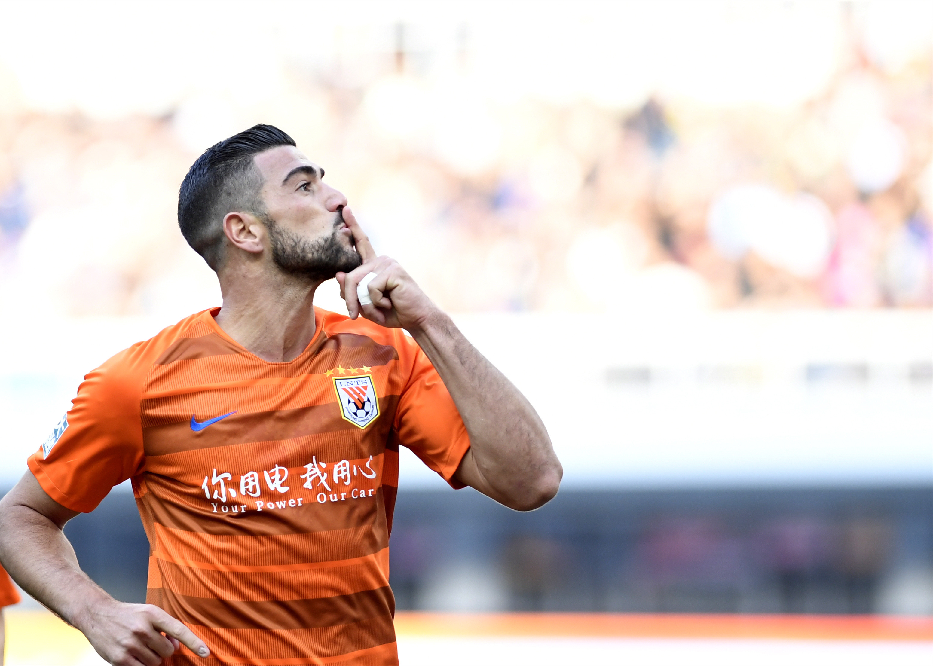 天海再次告胜,连胜势头不减 天海再次告胜,连胜势头不减