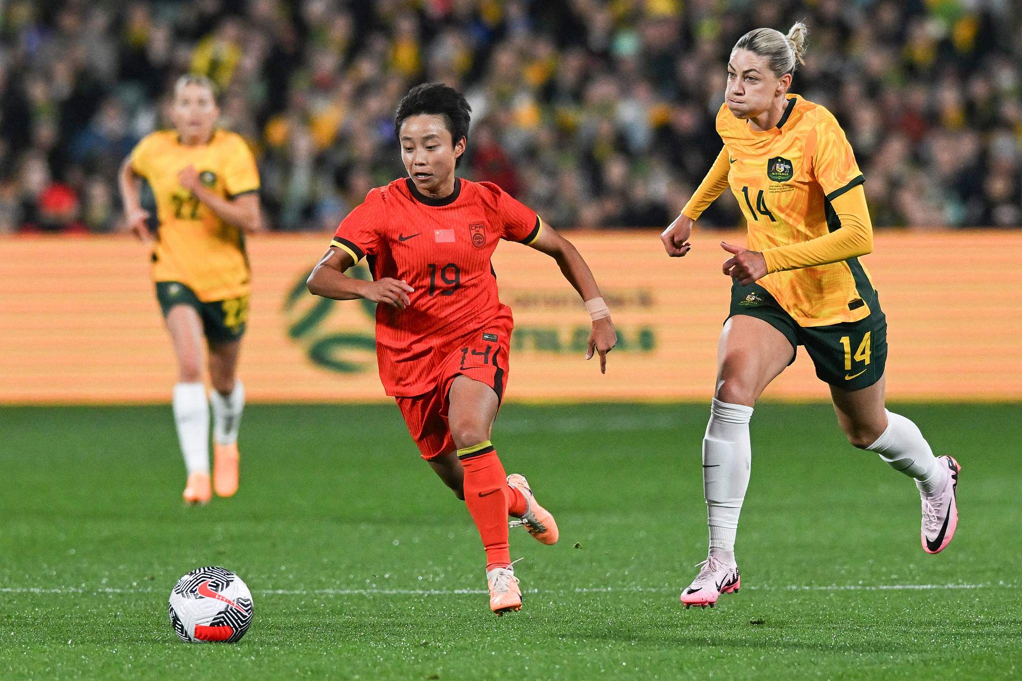 女足赢得绝对优势,堪称佼佼者的简单介绍 女足赢得绝对优势,堪称佼佼者的简单介绍