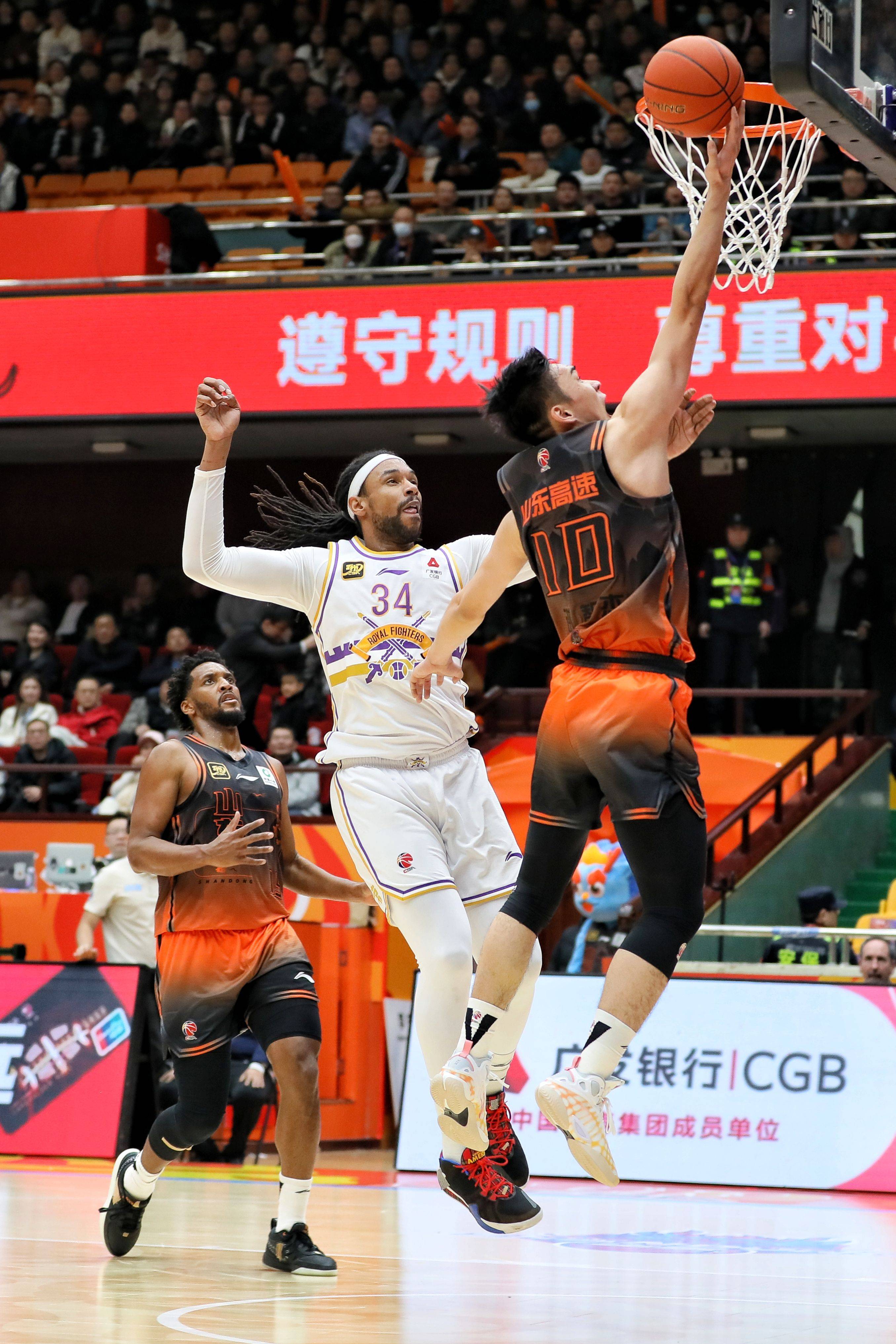 江苏队击败河南队,稳步晉级 江苏队击败河南队,稳步晉级