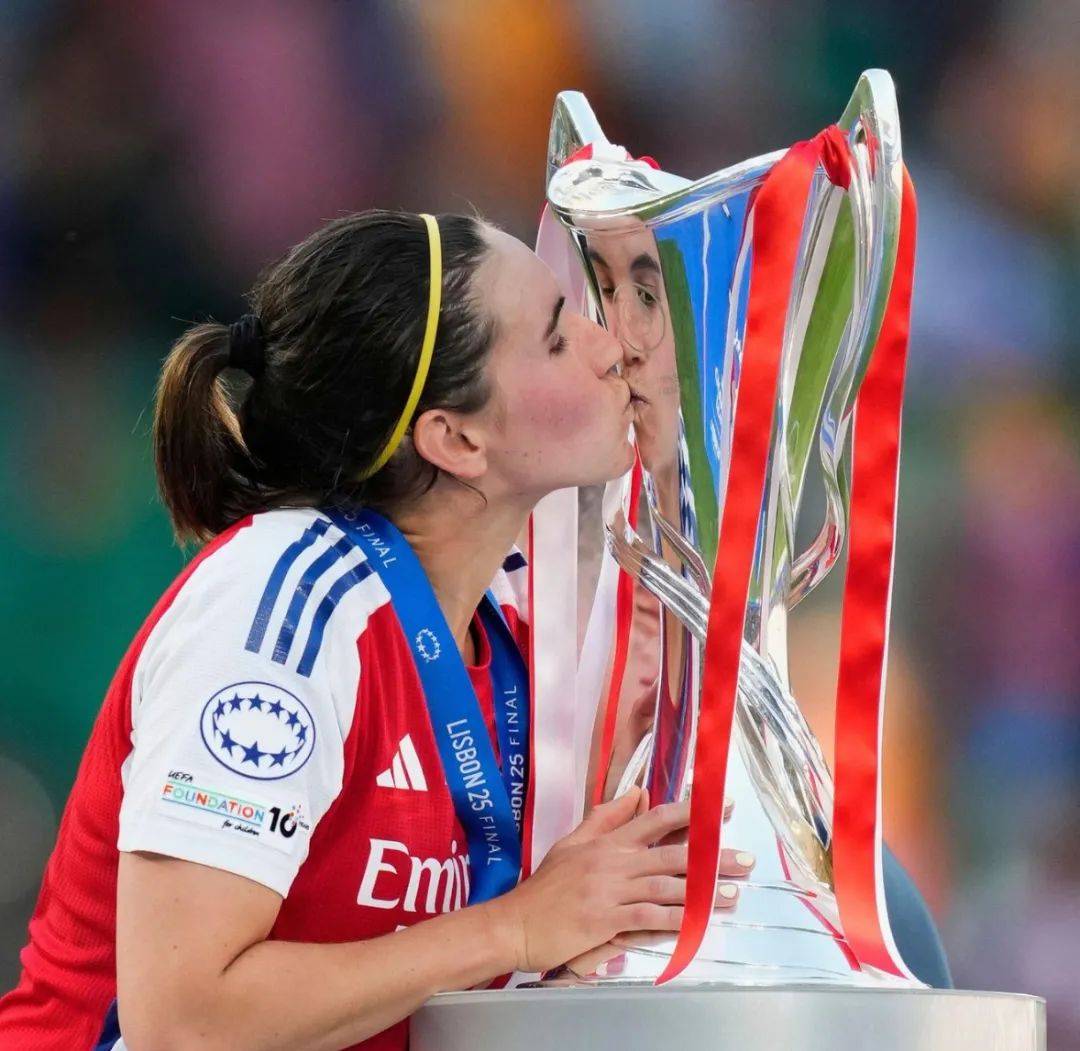 包含欧冠女足赛场集锦,震撼人心的词条 包含欧冠女足赛场集锦,震撼人心的词条