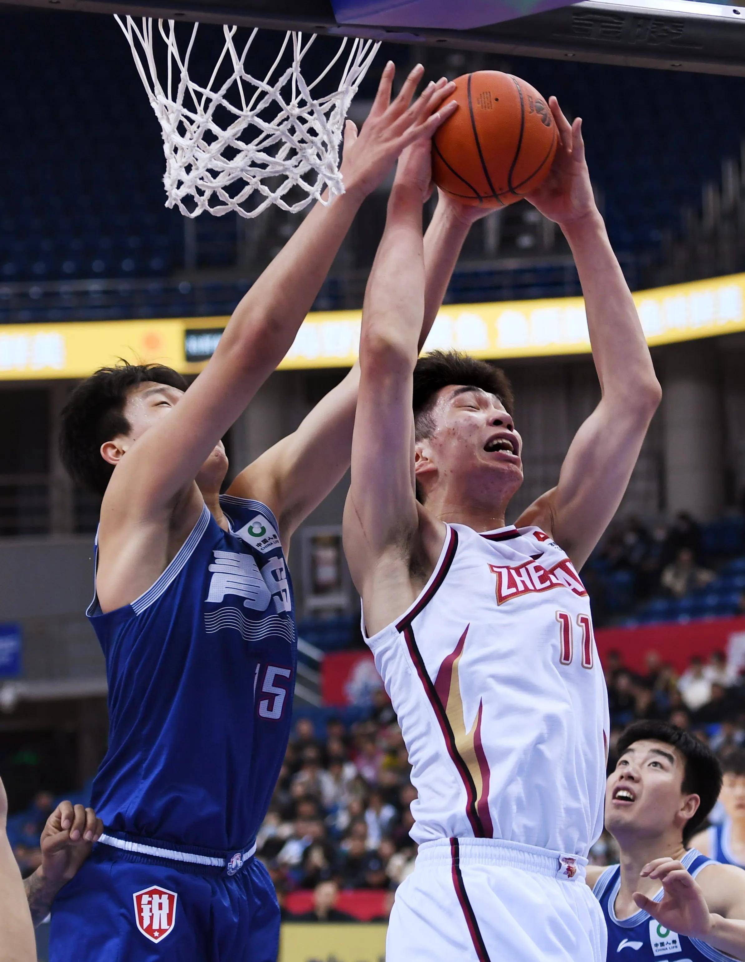 关于浙江稠州银行队教练组战术布置精准,称霸赛场的信息 关于浙江稠州银行队教练组战术布置精准,称霸赛场的信息