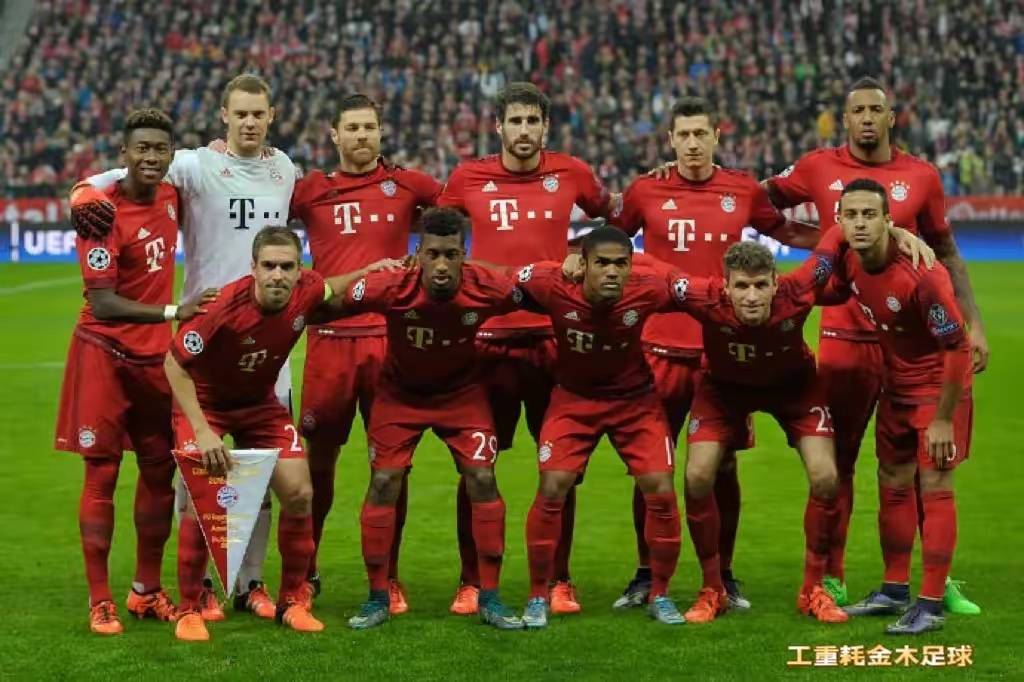 拜仁慕尼黑防守稳固,对手难以突破 拜仁慕尼黑防守稳固,对手难以突破