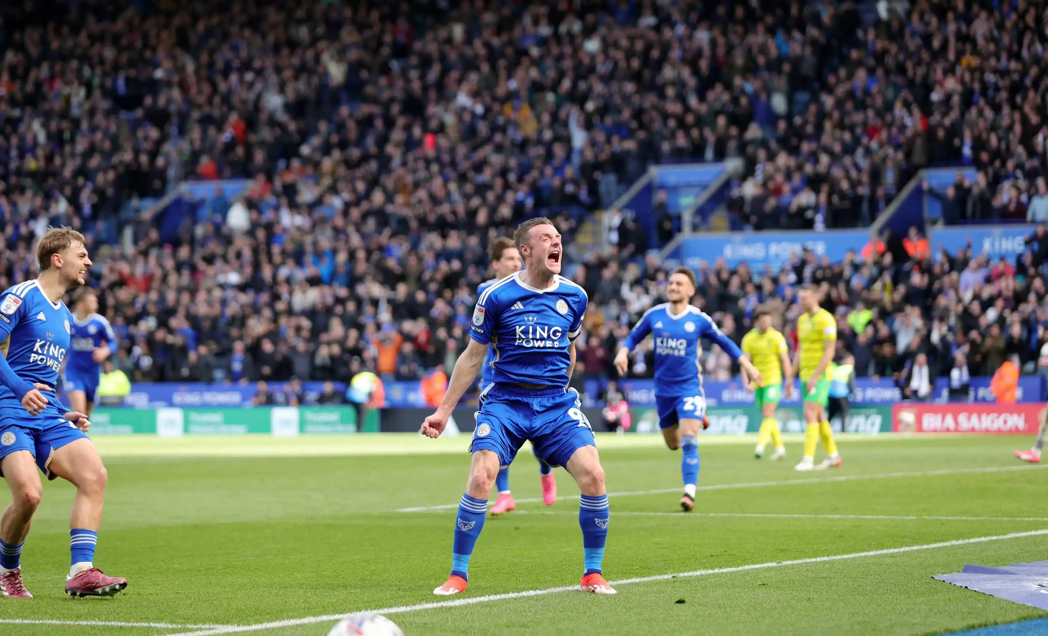 切尔西前锋刷新进球纪录,成为焦点 切尔西前锋刷新进球纪录,成为焦点