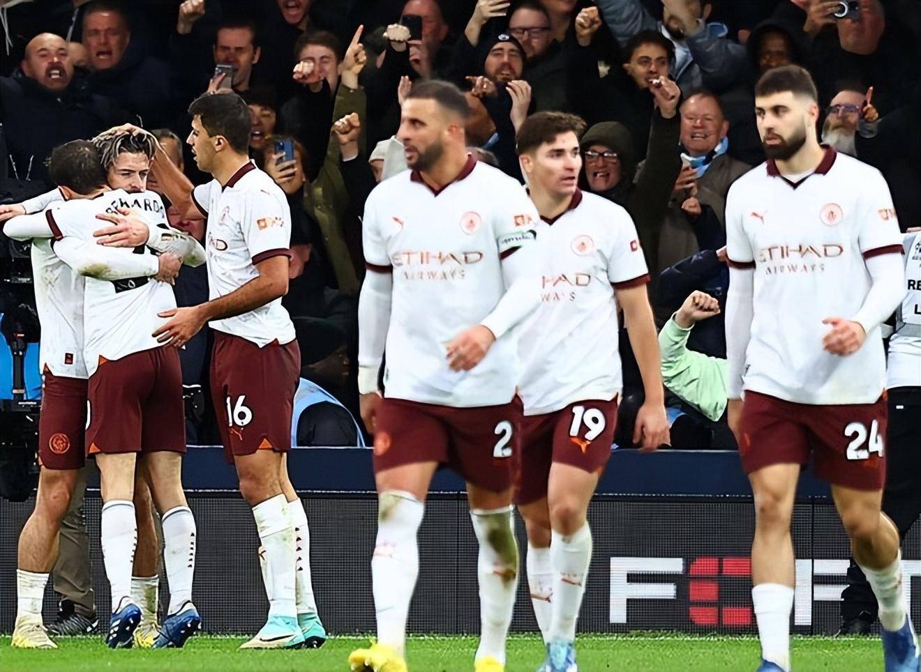 曼城主场战平西汉姆联，继续落后英超领头羊的简单介绍