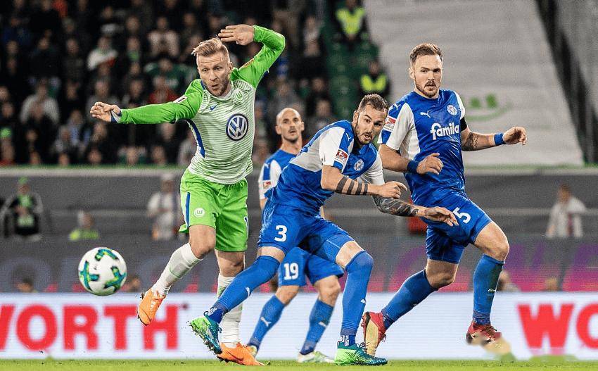 包含足球体育新闻:瑞典队豪取胜利,显露实力的词条 包含足球体育新闻:瑞典队豪取胜利,显露实力的词条