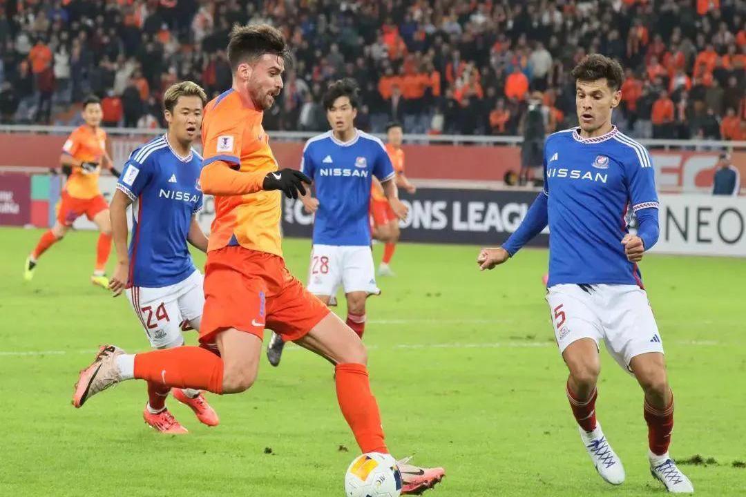 包含上港备战亚冠：领队前往西亚踢球国安或成最大对手的词条