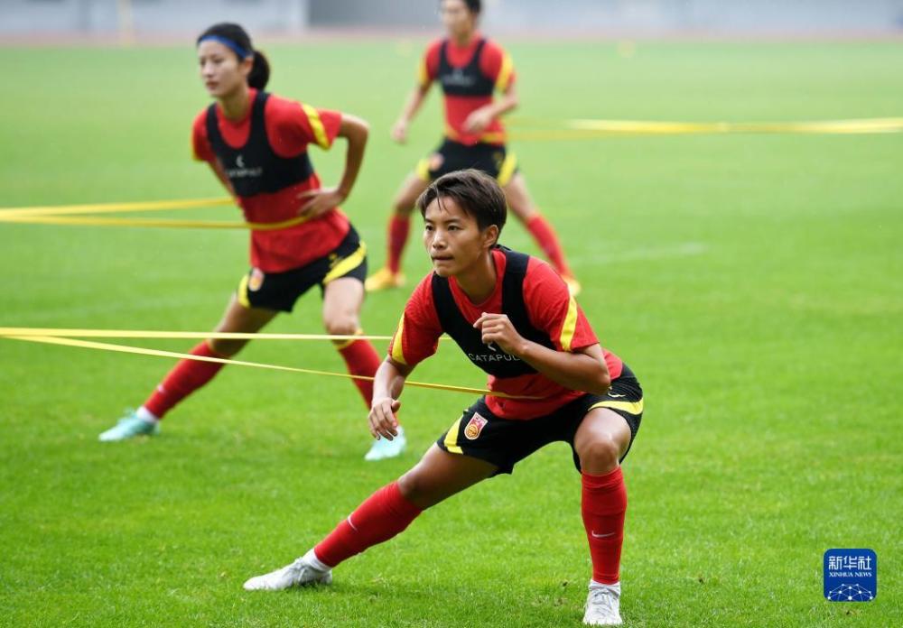 泰国女足邀请赛:中国队夺冠雄心勃勃,备战决赛 泰国女足邀请赛:中国队夺冠雄心勃勃,备战决赛