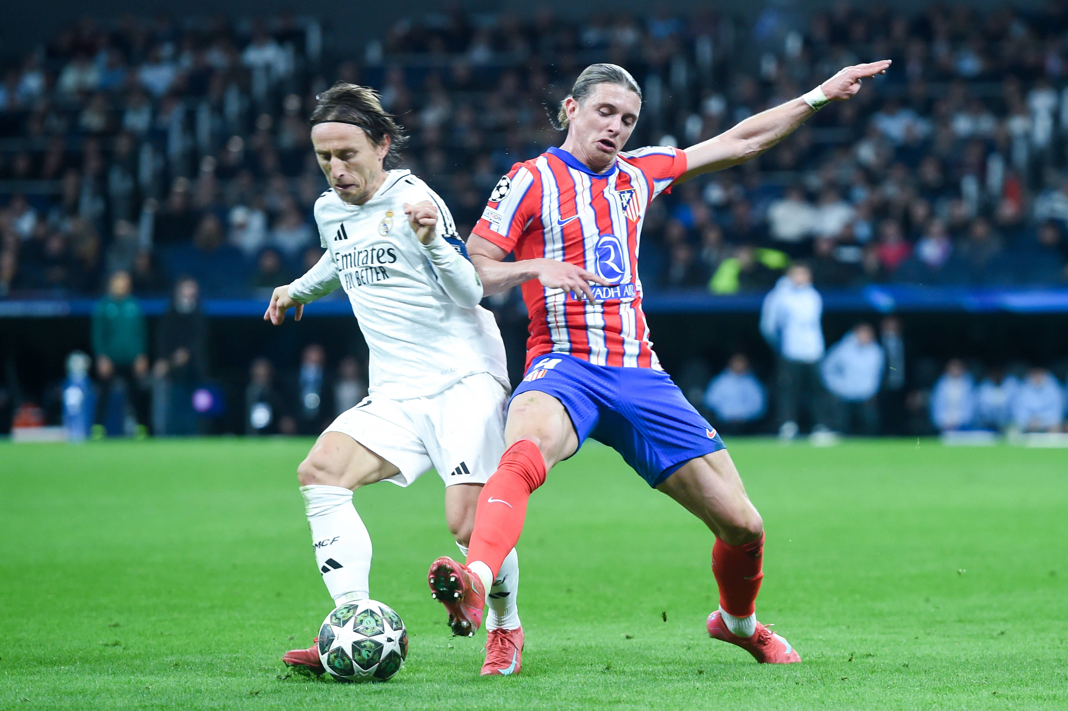 北马其顿大逆转成功，晋级欧冠淘汰赛的简单介绍