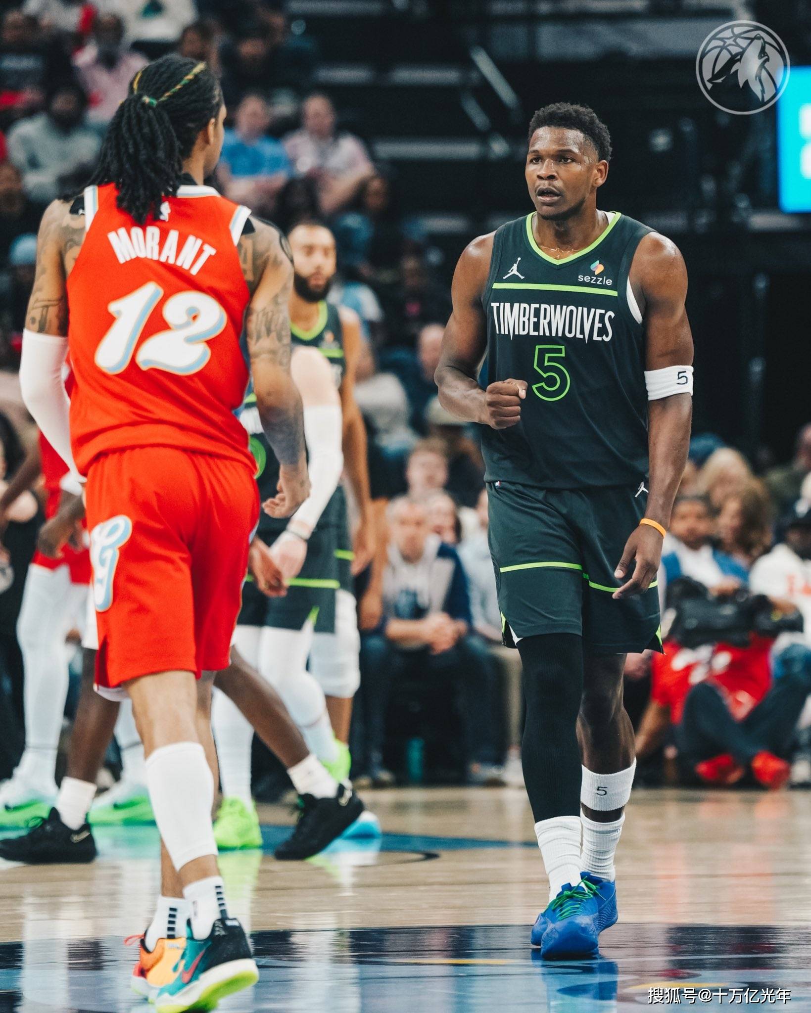 公牛逆袭灰熊保持东部优势