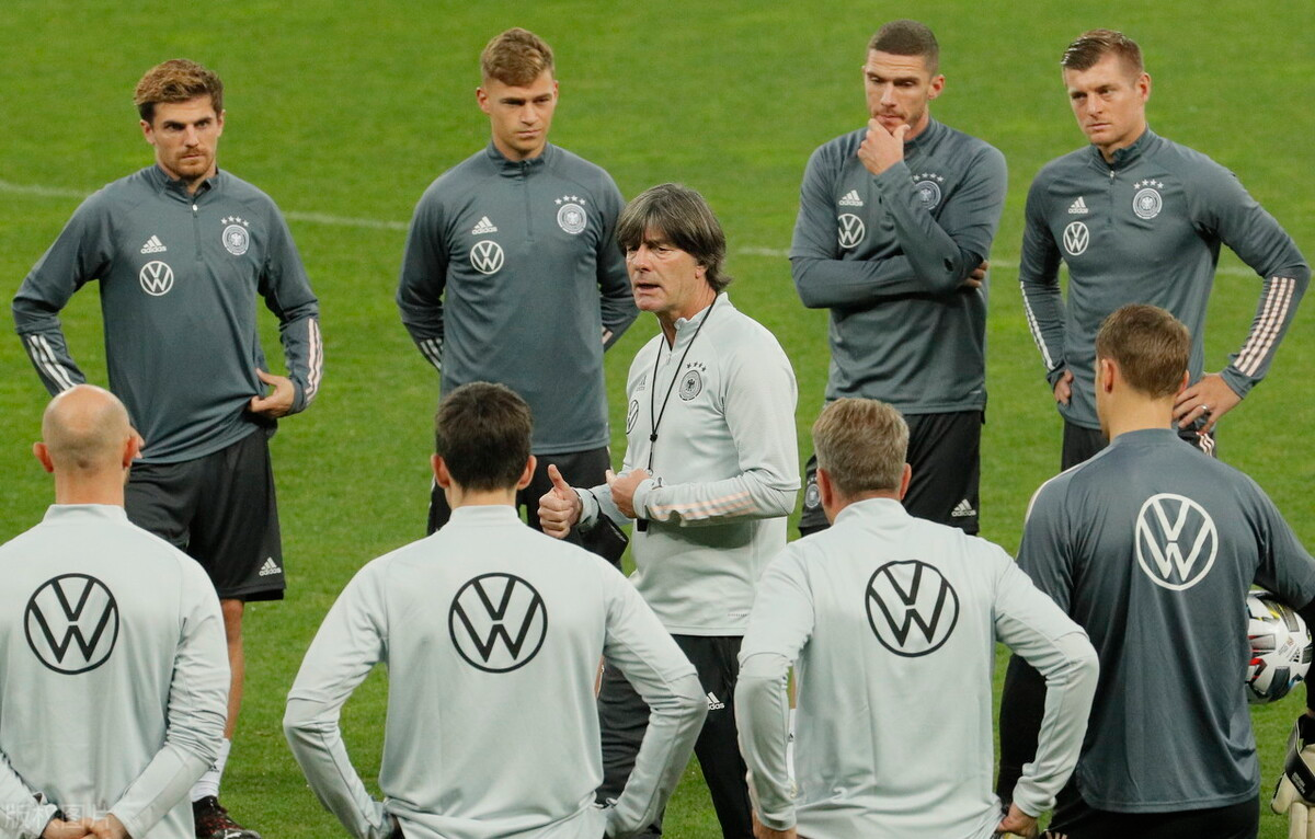 德国队完胜韩国队，郑思维高光表现